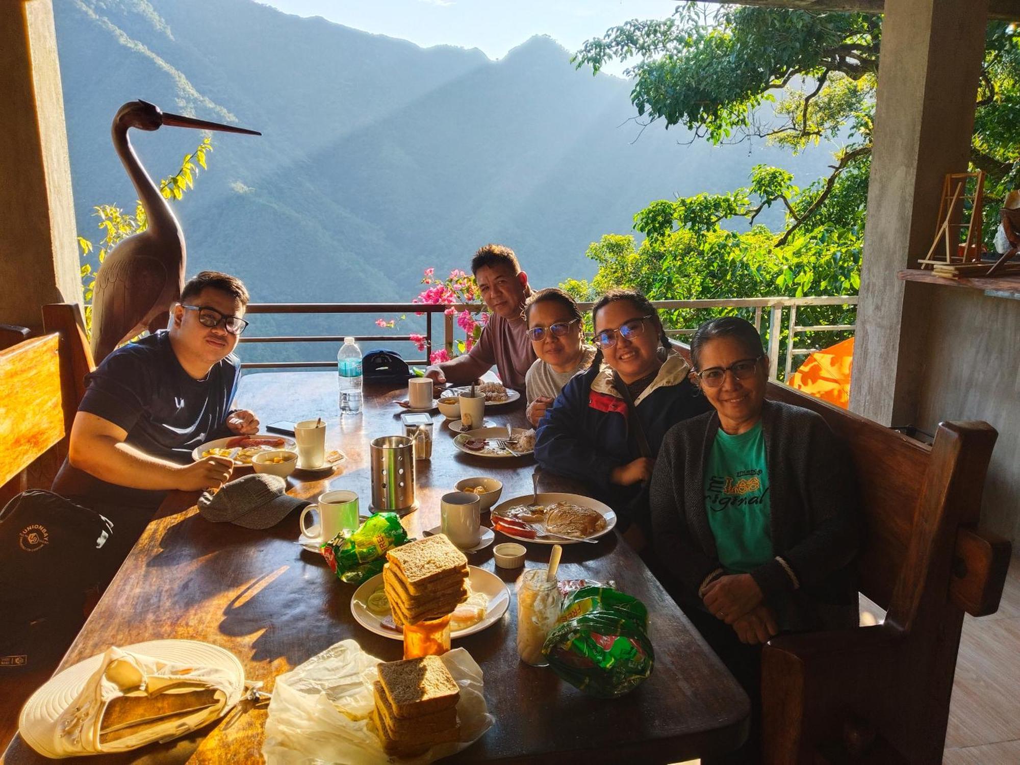 בנאווה Batad Pension And Restaurant מראה חיצוני תמונה